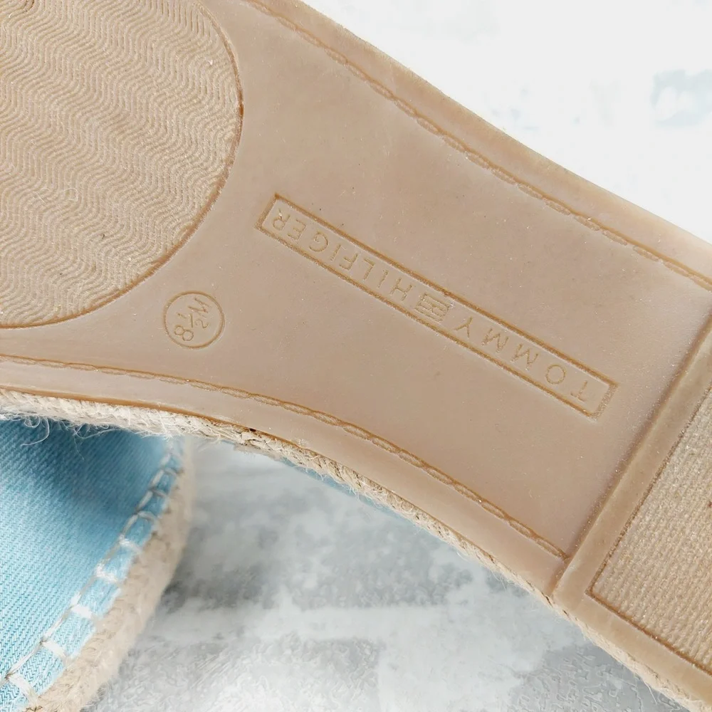 NEW Tommy Hilfiger Pryana-M Light Blue Canvas Espadrille Flats A672